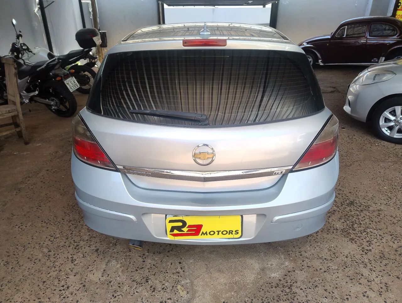 Vectra GT 2009 $32.500 - Foto 4