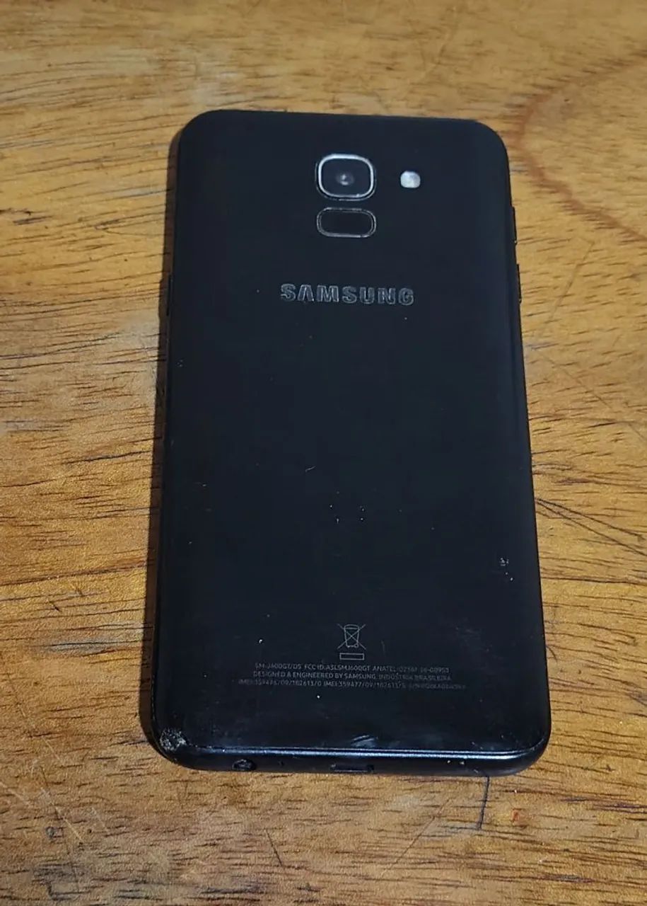Samsung  SM-J600GT/DS Com Defeito - Foto 2