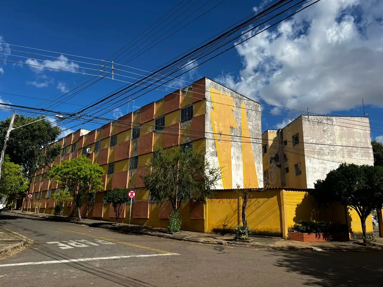 Vendo Apartamento TÉRREO 3 quartos com 80m² no St. Leste Vila Nova - Goiânia - GO
