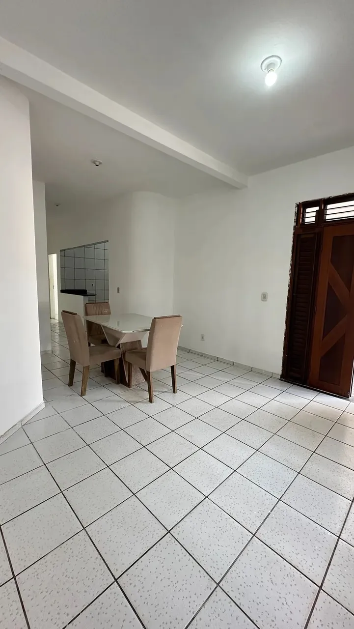 Casa com 3 quartos no Cohatrac