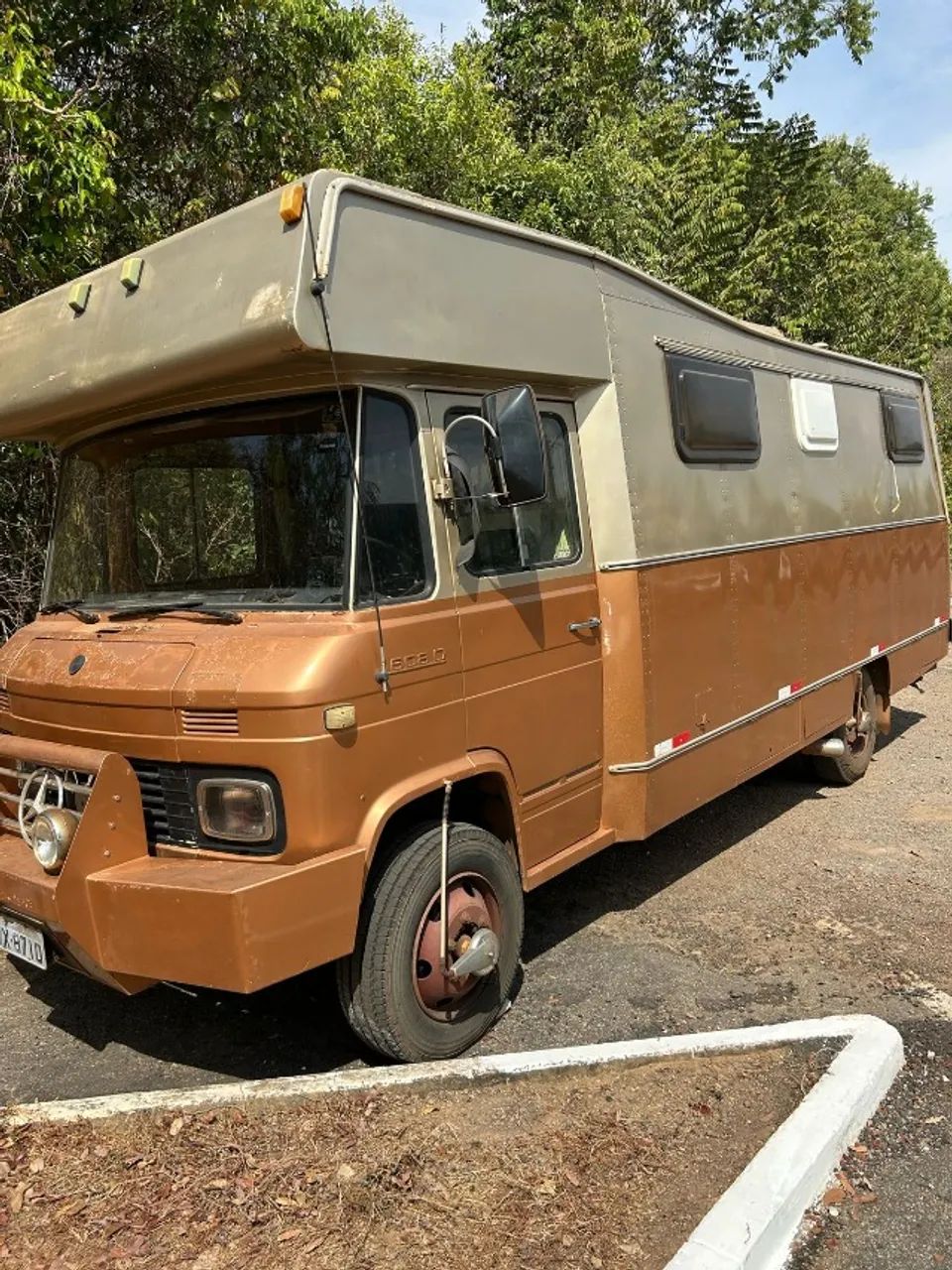 MOTORHOME MB 608B 1981 - OPORTUNIDADE!