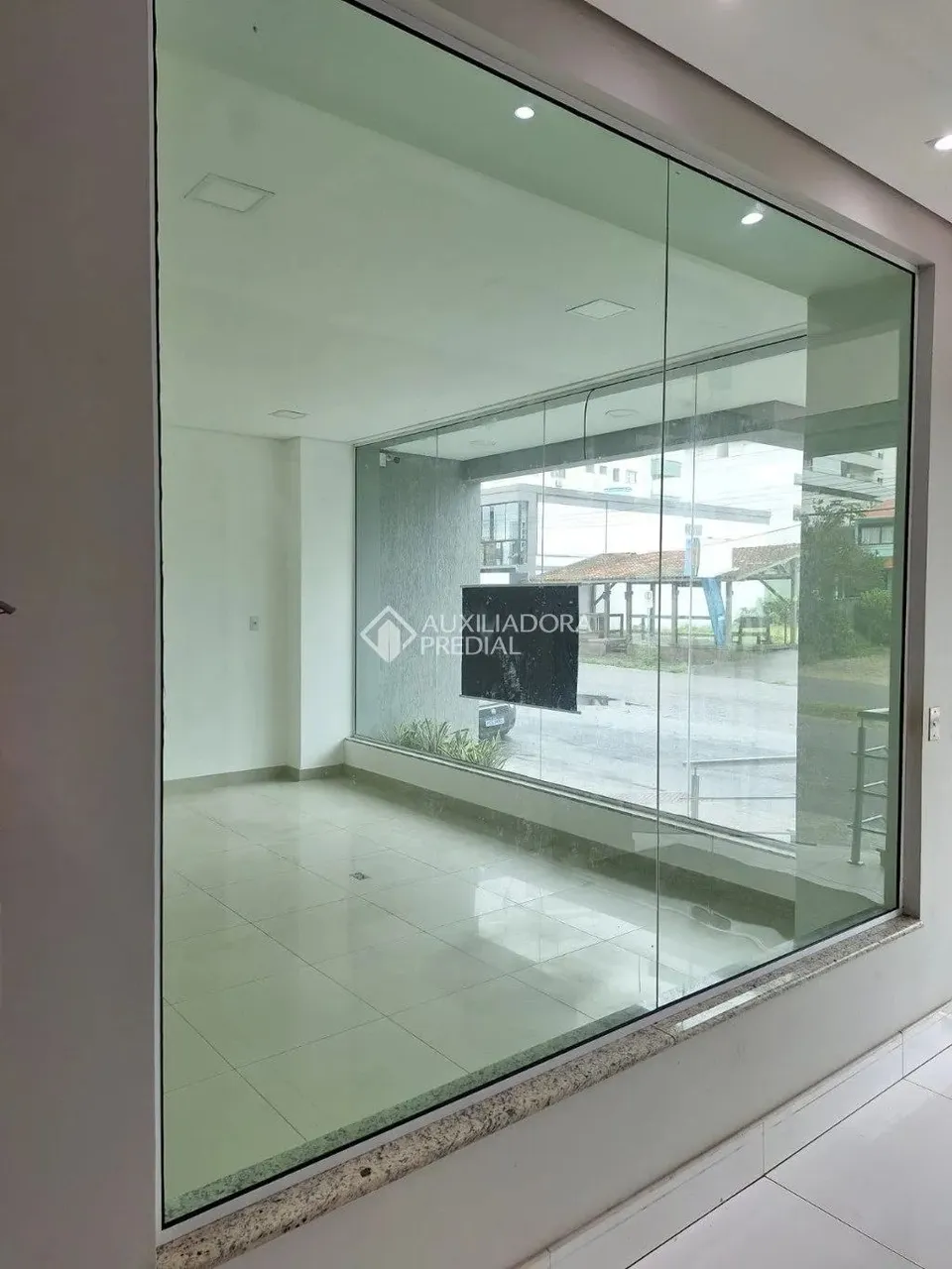 Sala Comercial Á Venda Próximo ao Porto | Centro, Imbituba SC
