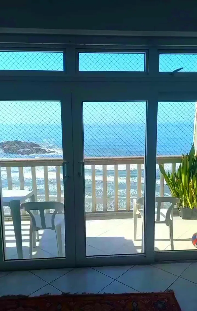 Aluga-se apartamento no Guarujá