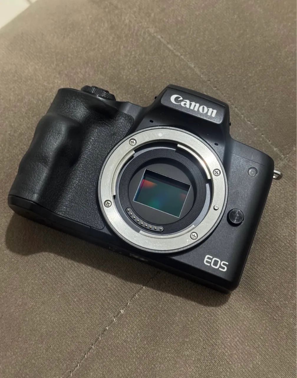 Câmera Cânon M50 Mirroles 