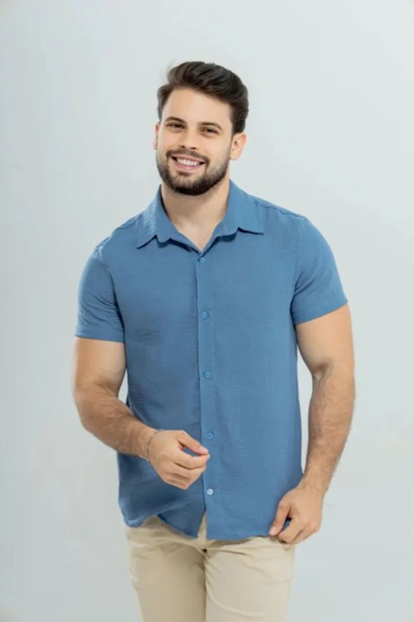 Camisa de Botão masculina lisa no tecido viscolinho e barramas  - Foto 2