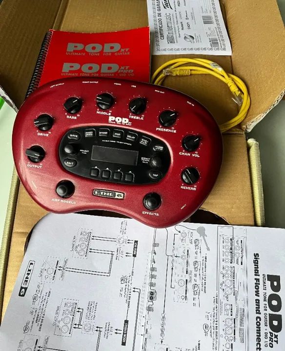 Pedaleira Line6 POD XT - Excelente Estado de Conservação