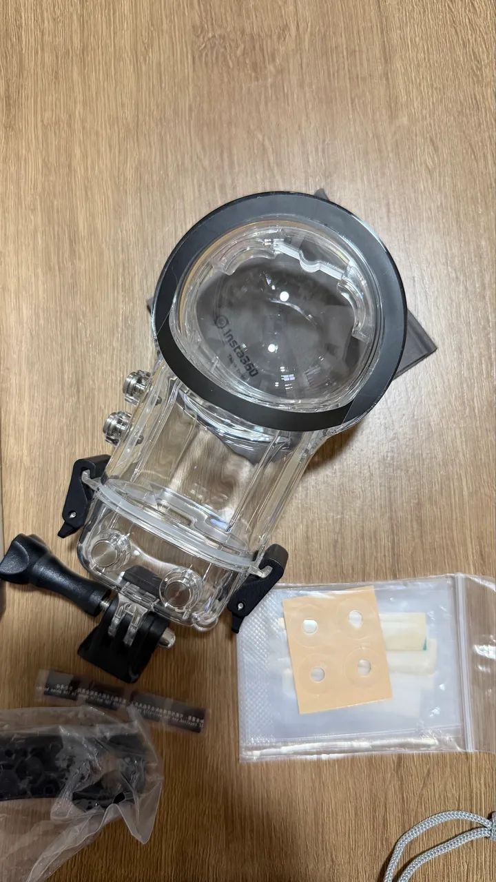 Case subaquática Insta X3