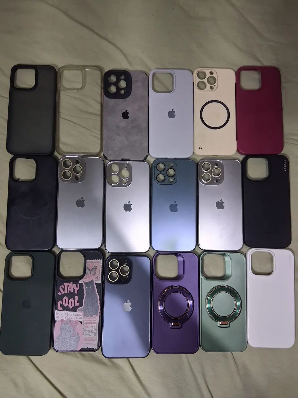Kit 18 capinhas Iphone 15 Pro Max