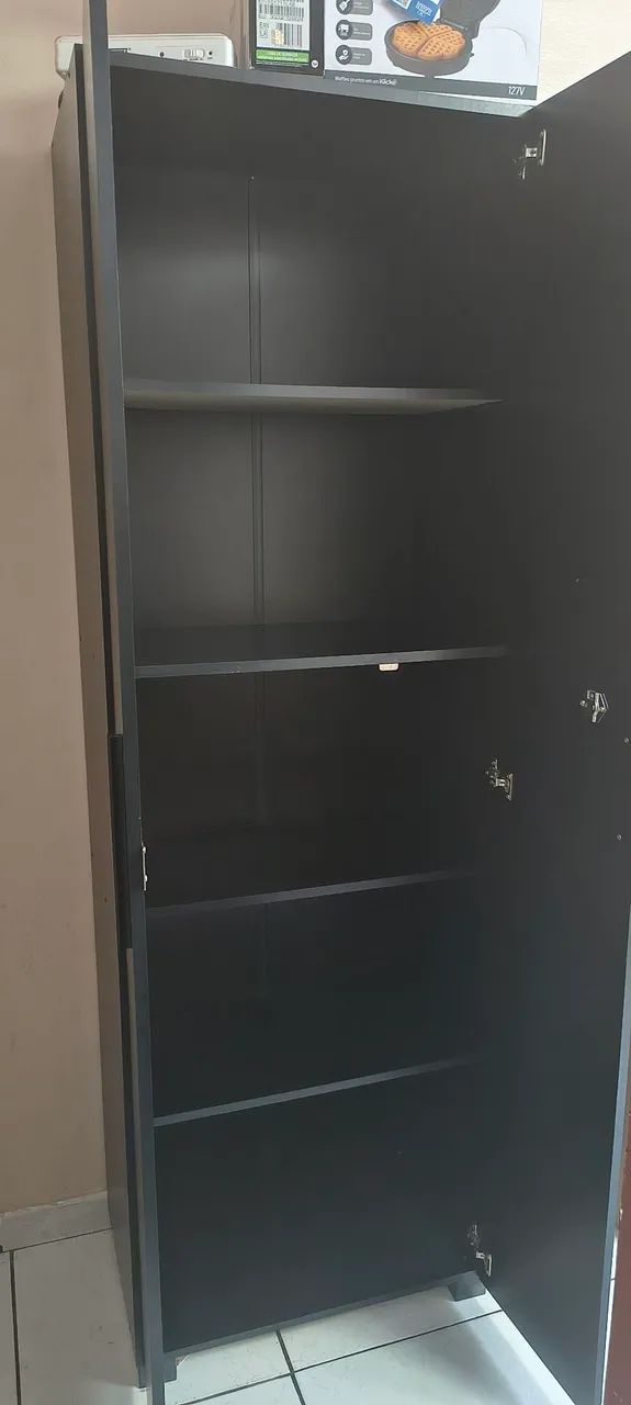 Armário multiuso Preto com Chave  - Foto 3