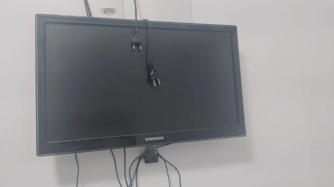 Televisão Samsung 24 polegadas