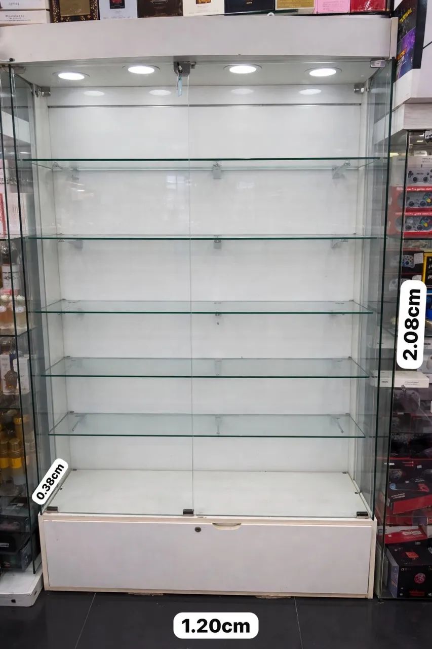 Vendo 4 Vitrines moderna iluminação em led - Foto 3