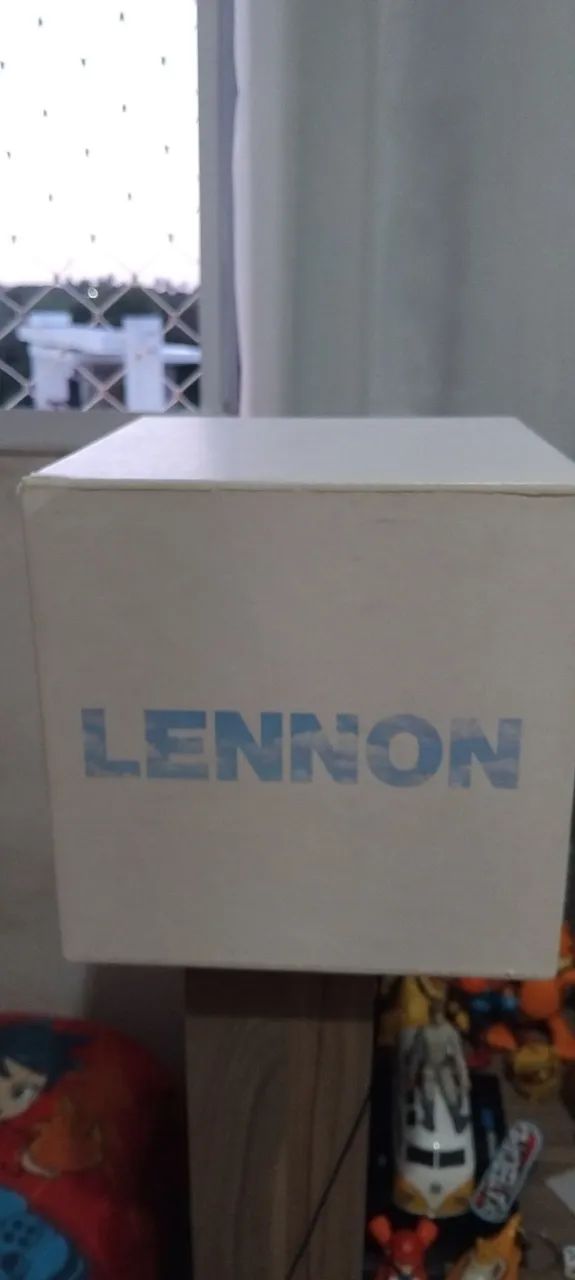 Box John Lennon