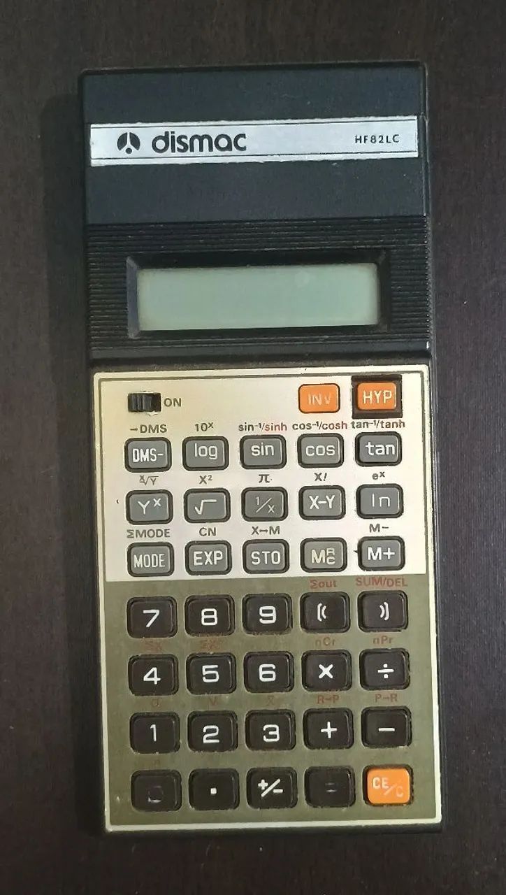 Calculadora científica vintage Dismac HF82LC - Colecionável - Foto 2