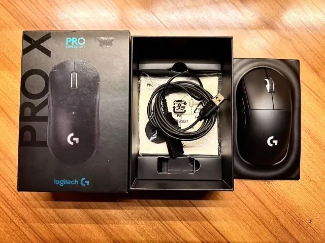Mouse Logitech Superlight 1 PRO X preto - Foto 3