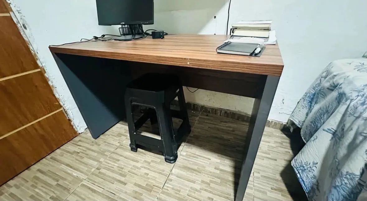 Mesa a venda 