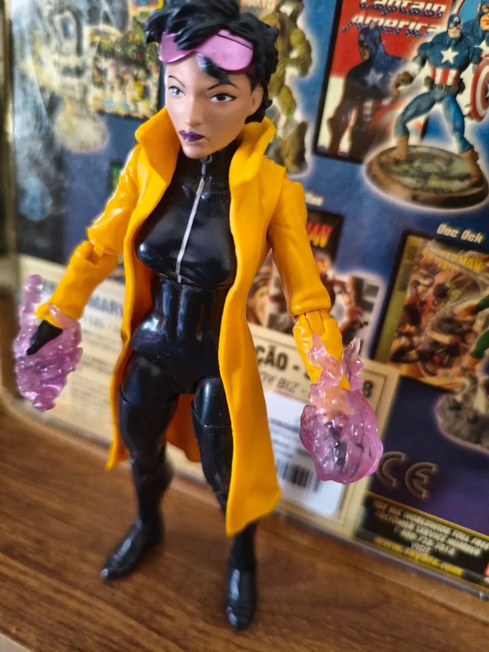 Marvel legends Jubilee Baf da Hasbro  - Foto 2