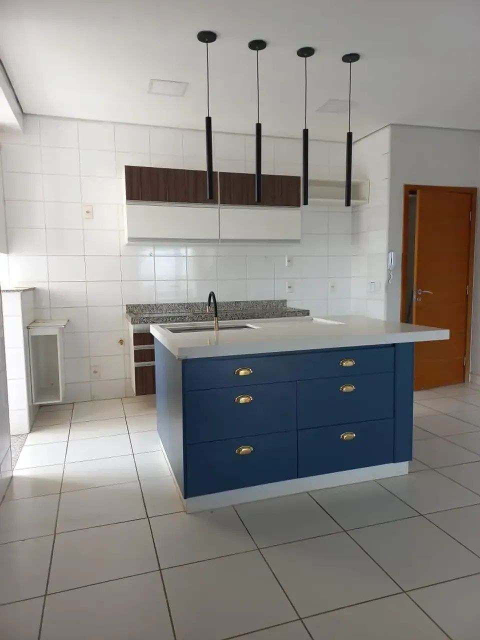 Apartamento a Venda no Pantanal 1 - Foto 3