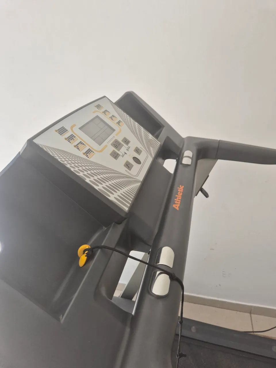 Esteira athletic advanced 520  - Foto 4