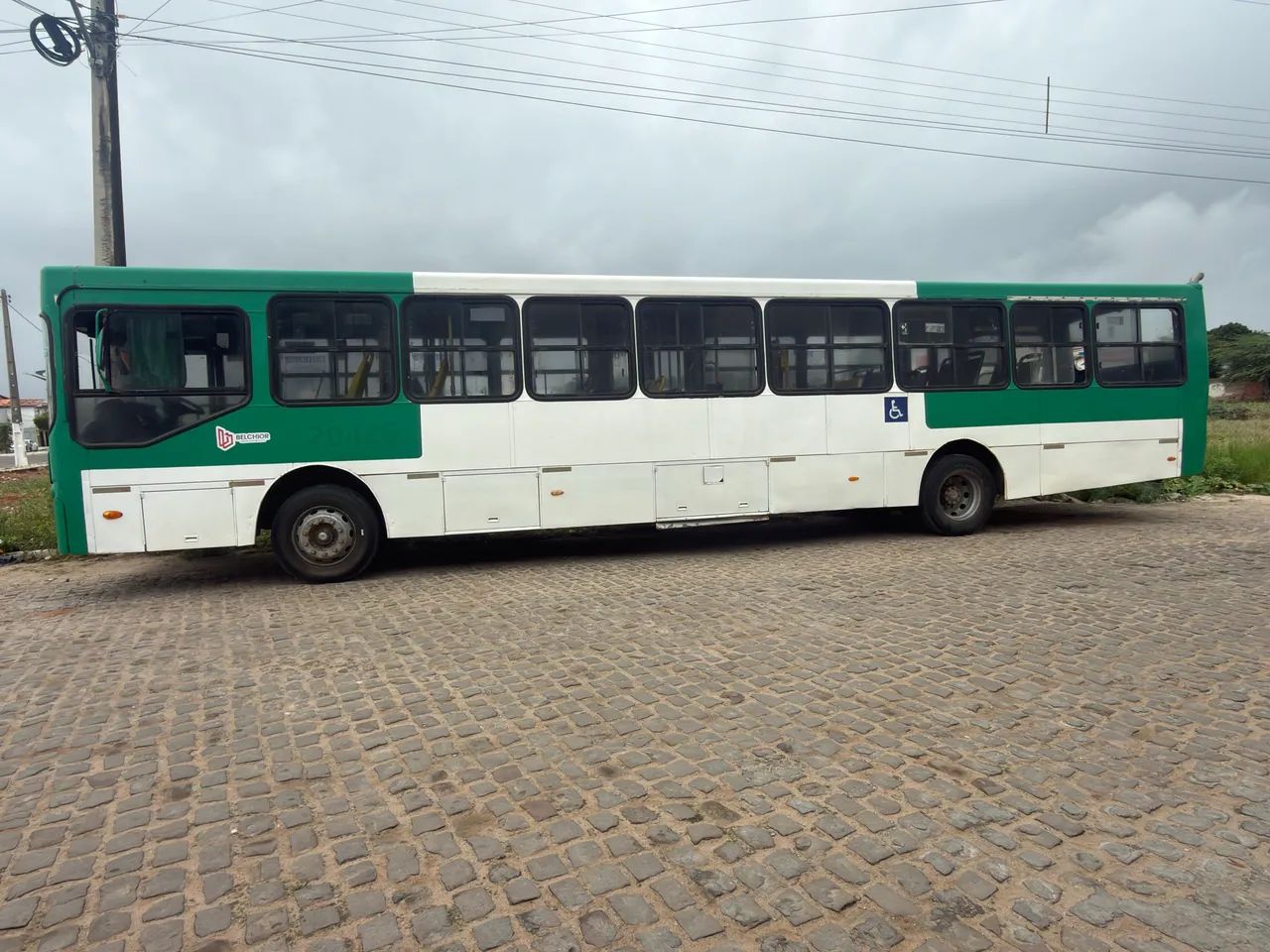 ÔNIBUS VW 17-230 CAIO APACHE VIP 