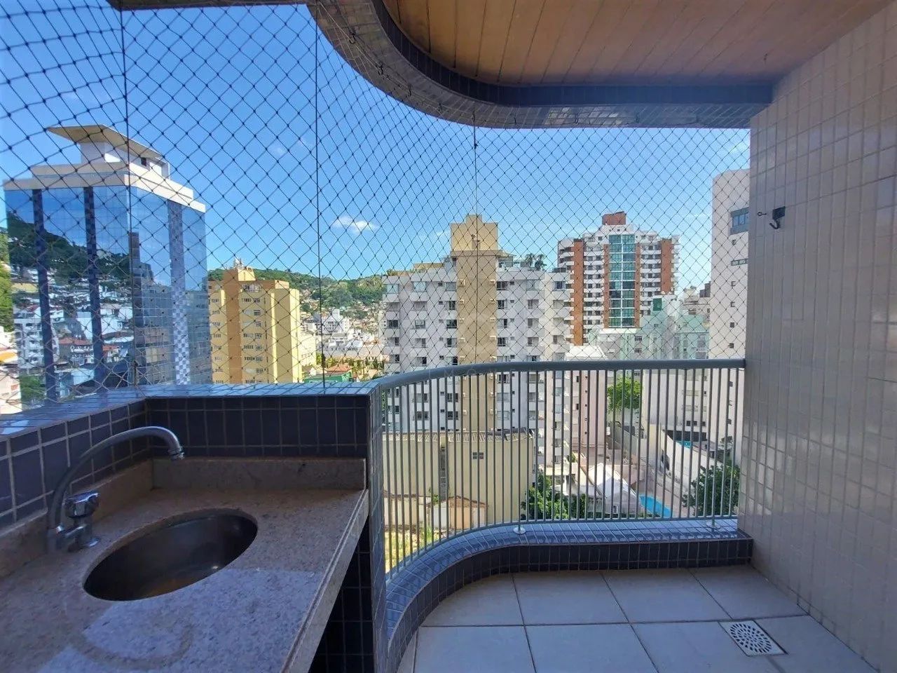 Apartamento de63 m² com 2 quartos sendo 1 suíte no Centro - Foto 3