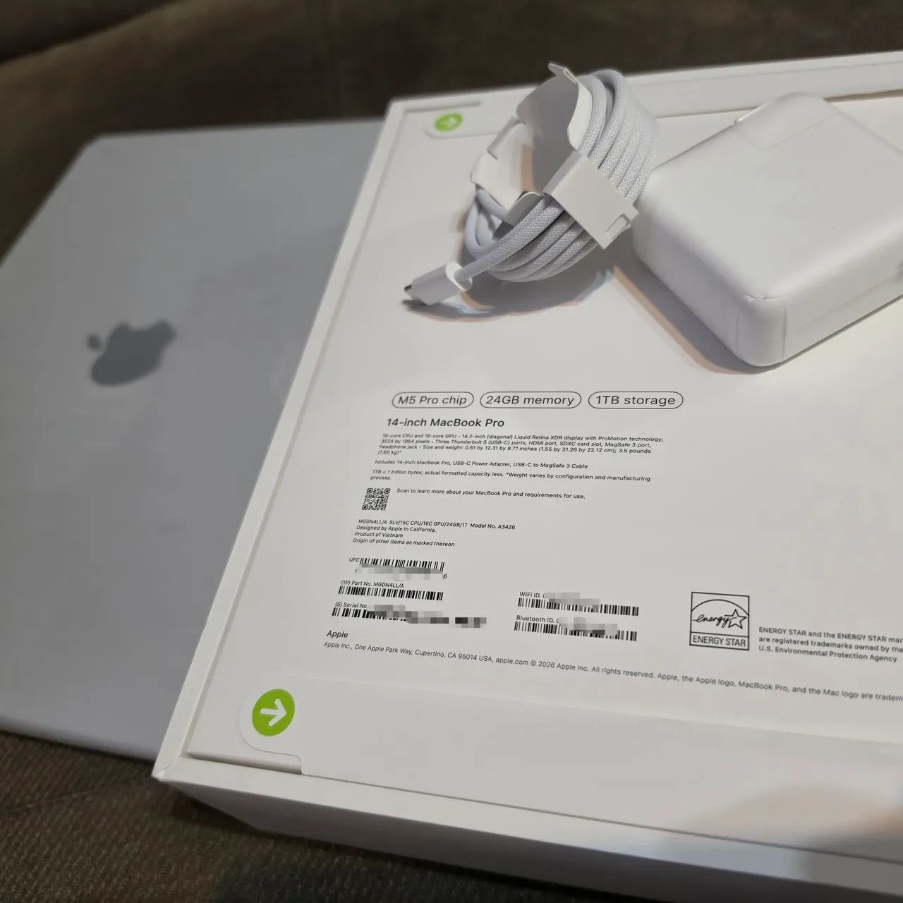 MacBook Pro M5 Pro 2026 24 GB 1TB 14' - Foto 3