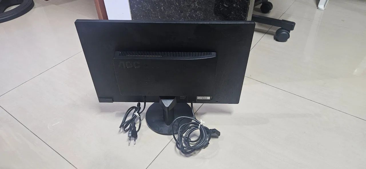 Monitor Aoc E970swnl 18,5 Hd Widescreen Pixel Tela (Usado) - Foto 3