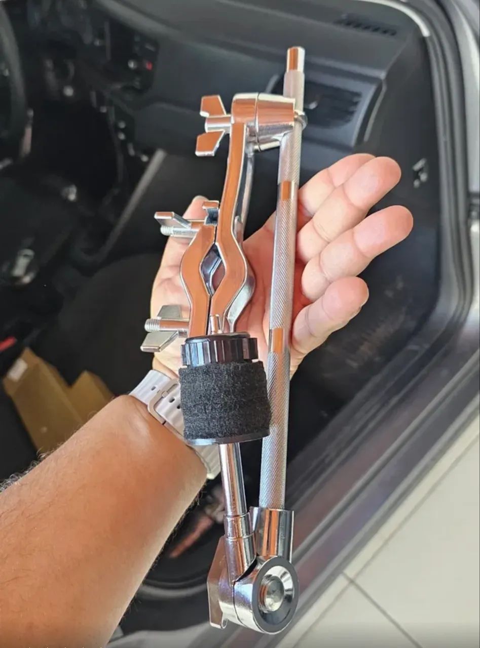 Extensor de prato com clamp articulado 