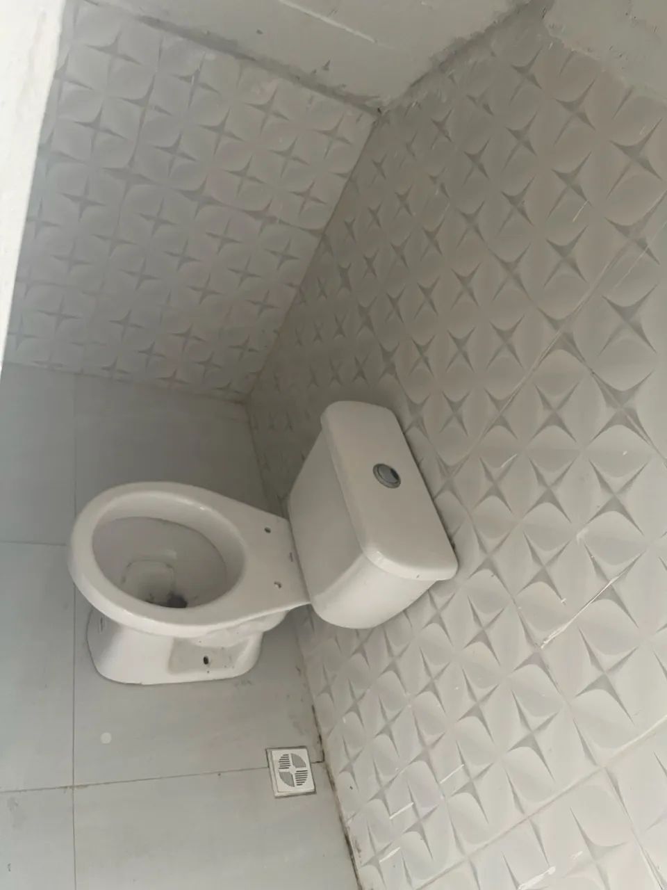 Vende-se duas casas 2 andares sala cozinha e banheiro e área de serviço  - Foto 5
