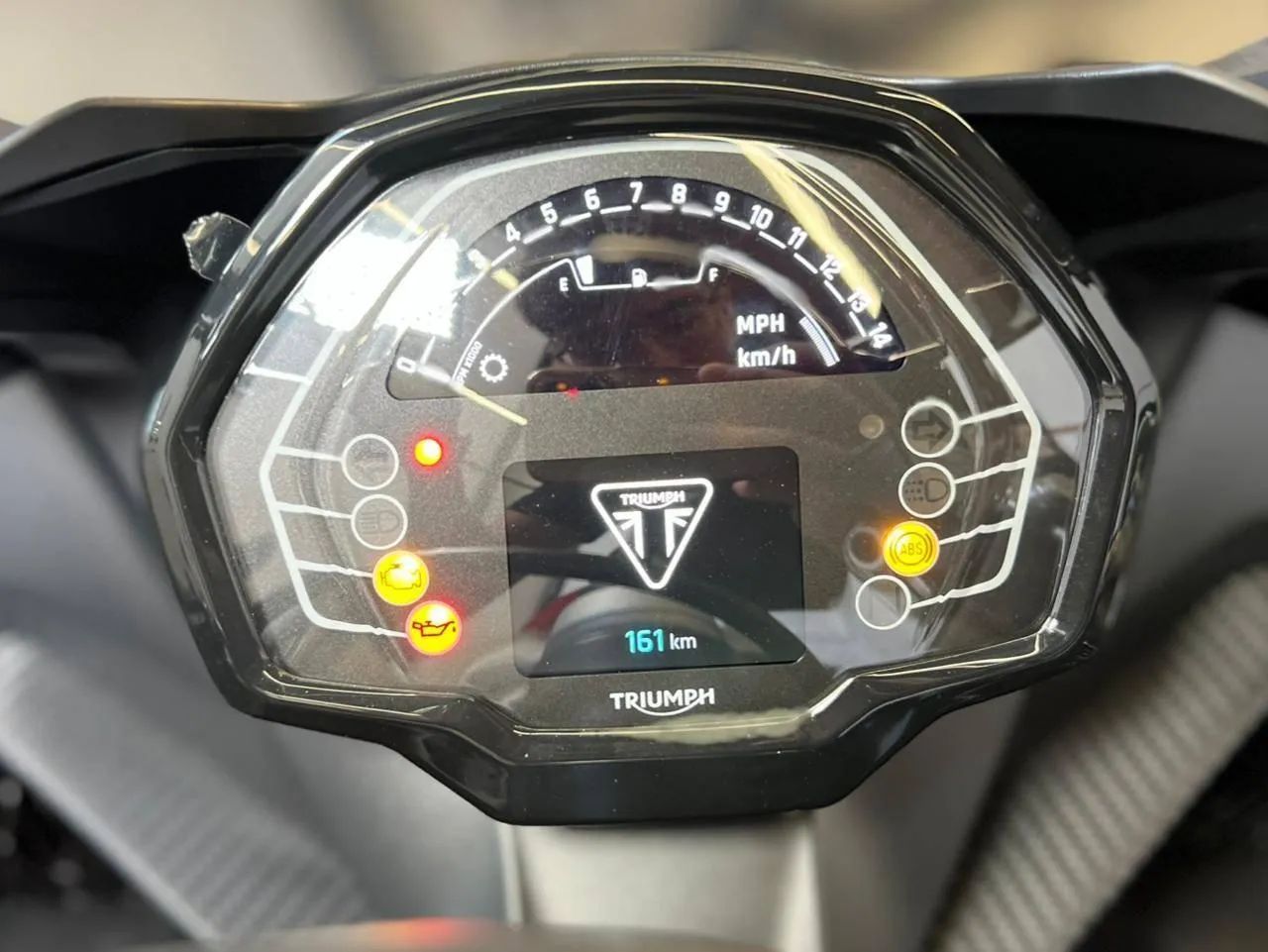 TRIUMPH DAYTONA 660 2025 - Foto 4