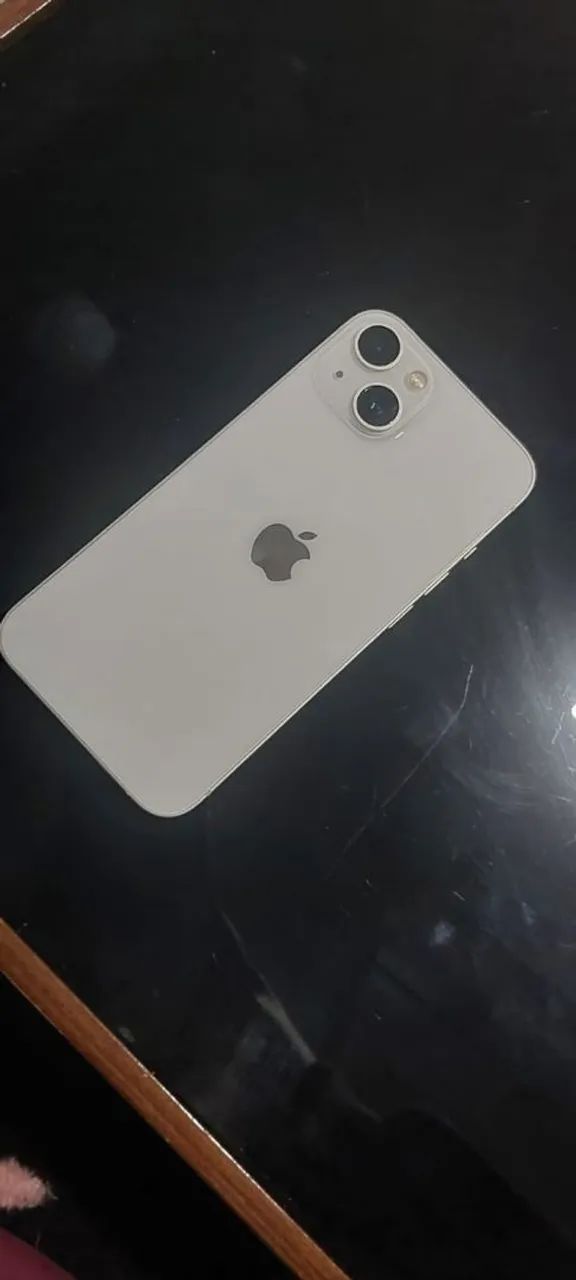 Vendo Iphone 13 branco bem conservado - Foto 3