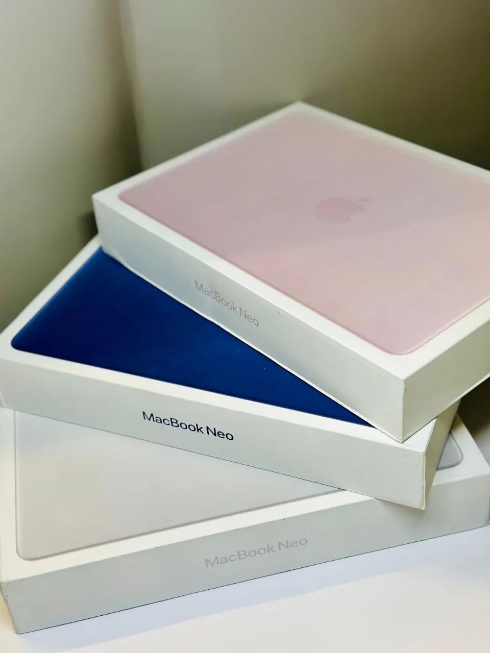 MacBook Neo 8/256 e 8/512GB lacrado
