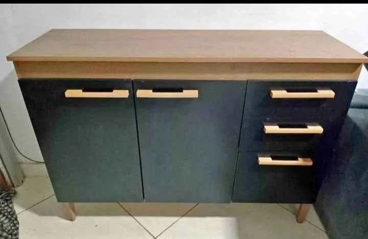 Balcão de cozinha preto 