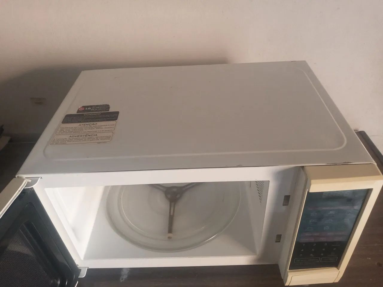 Microondas Lg "30" Litros - Foto 3