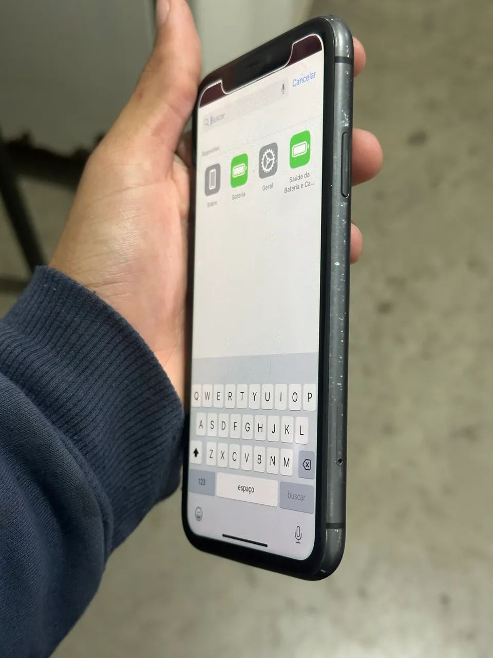iPhone 11 64%  - Foto 3