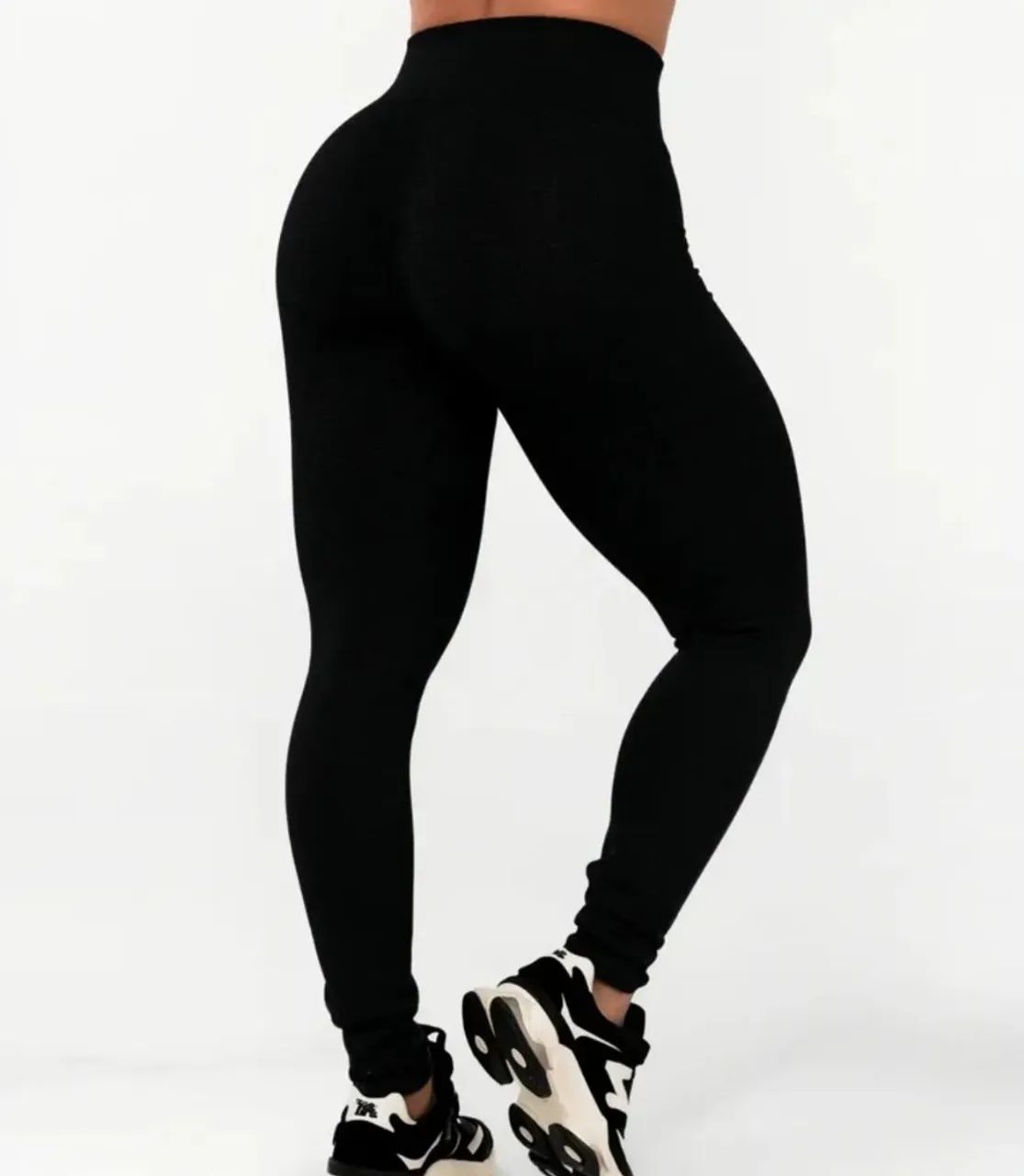Leg preta tamanho M