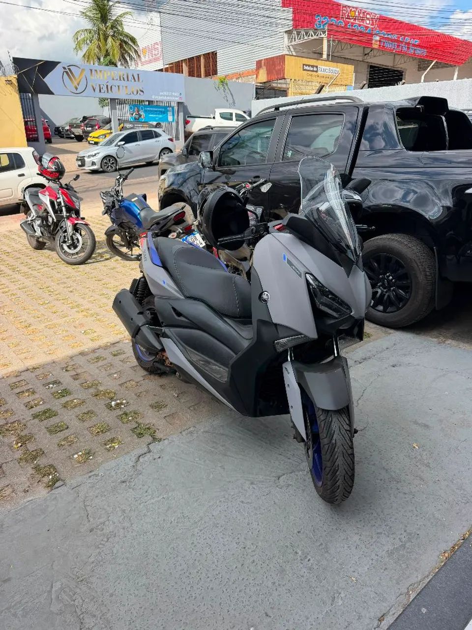 ? Yamaha XMAX 250 ABS  - Foto 2