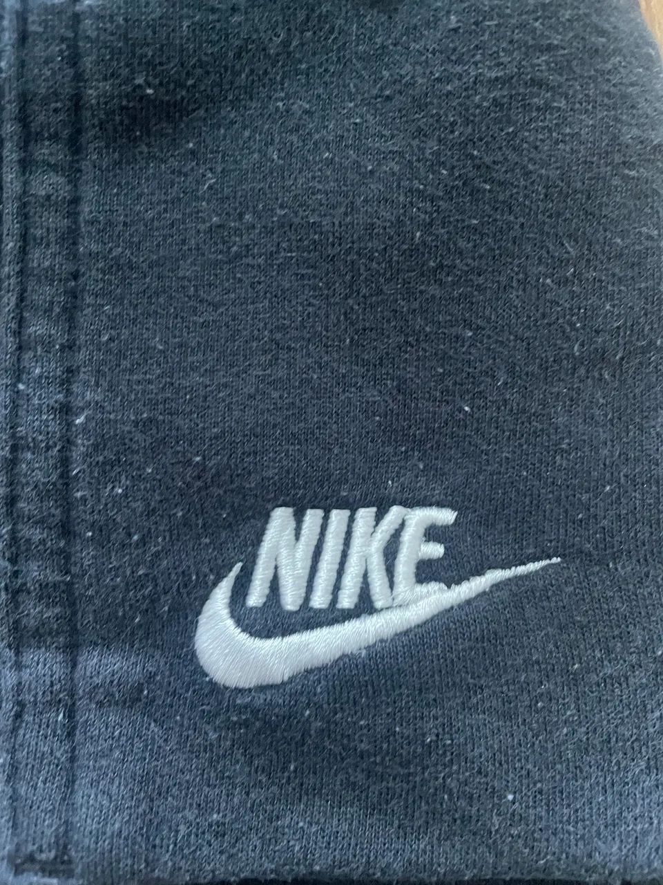 Bermuda Moletom Nike Club - Foto 2