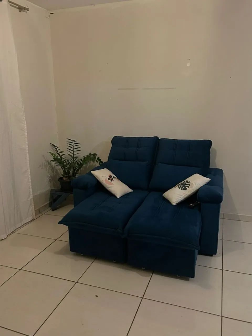 SOFÁ RETRÁTIL DOIS LUGARES - Foto 2