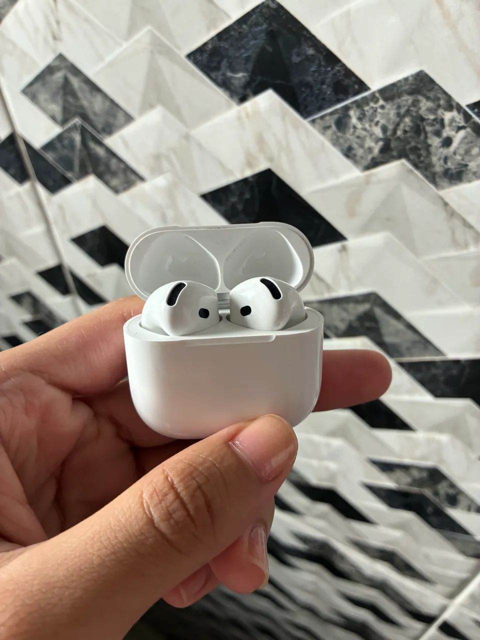 Apple AirPods 4 - Fones de Ouvido - Jardim Valéria, Guarulhos