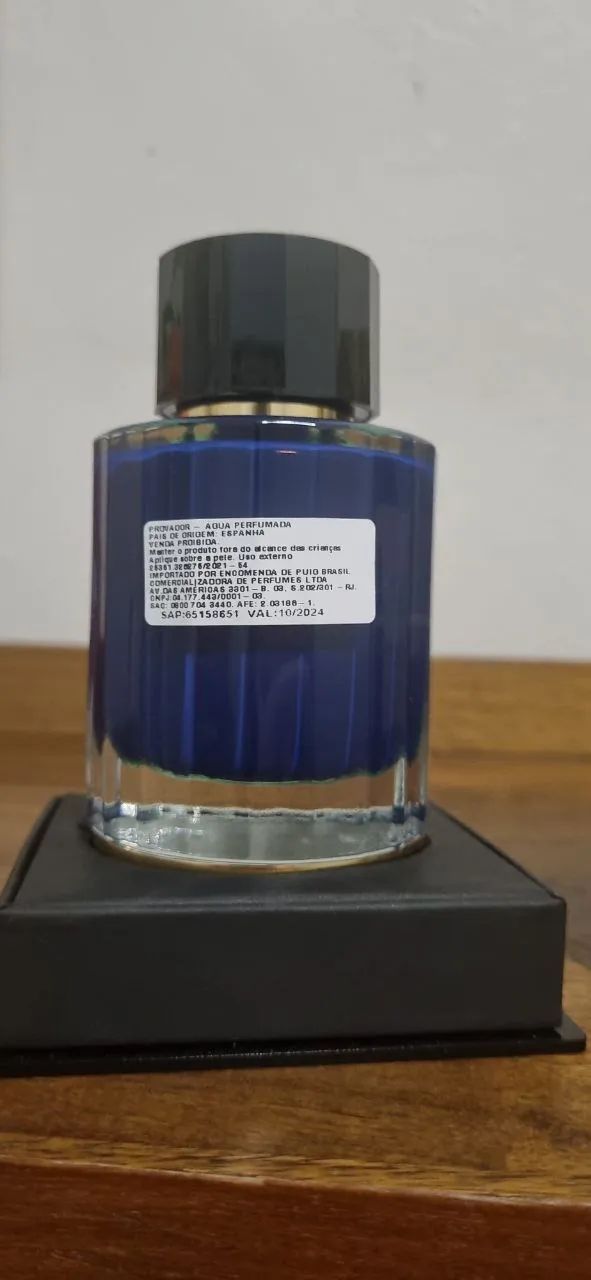 Perfume Carolina Herrera Confidential - Saffron Lazuli - Foto 3