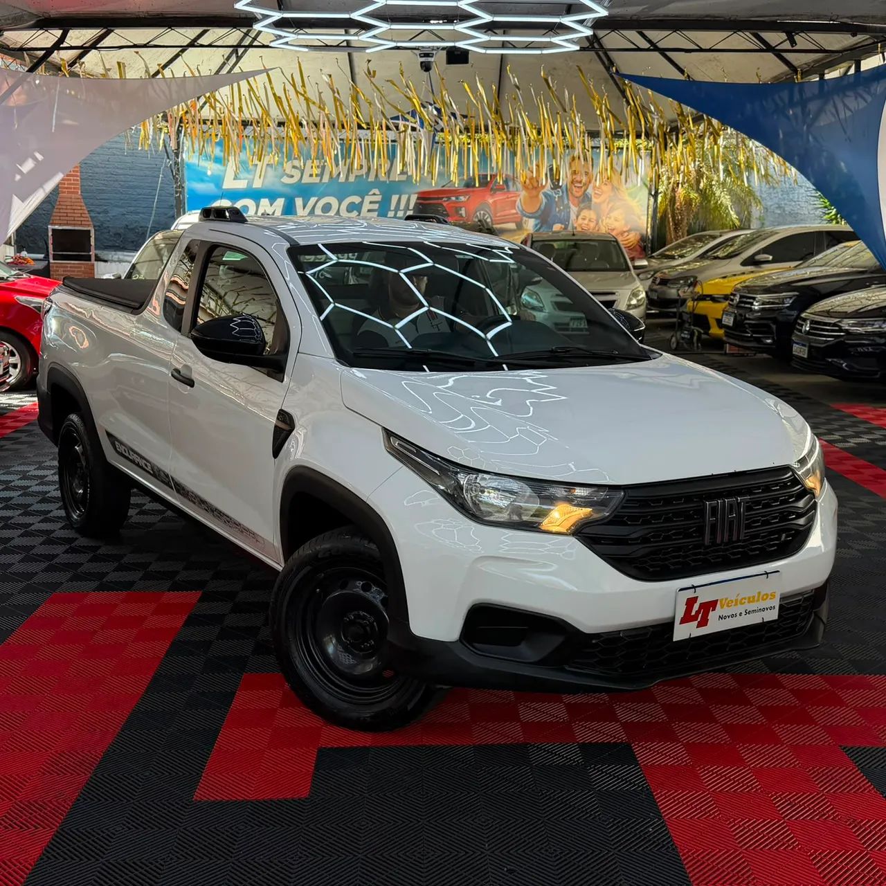 Fiat Strada Endurance 1.4 Flex 8V CS Plus 2021 - Foto 3