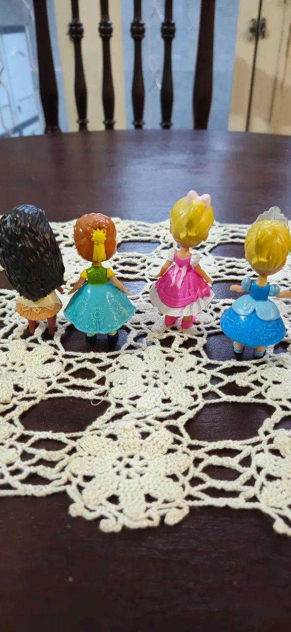 Lote 4 Mini Bonecas Princesas Disney Mattel Original - Foto 2