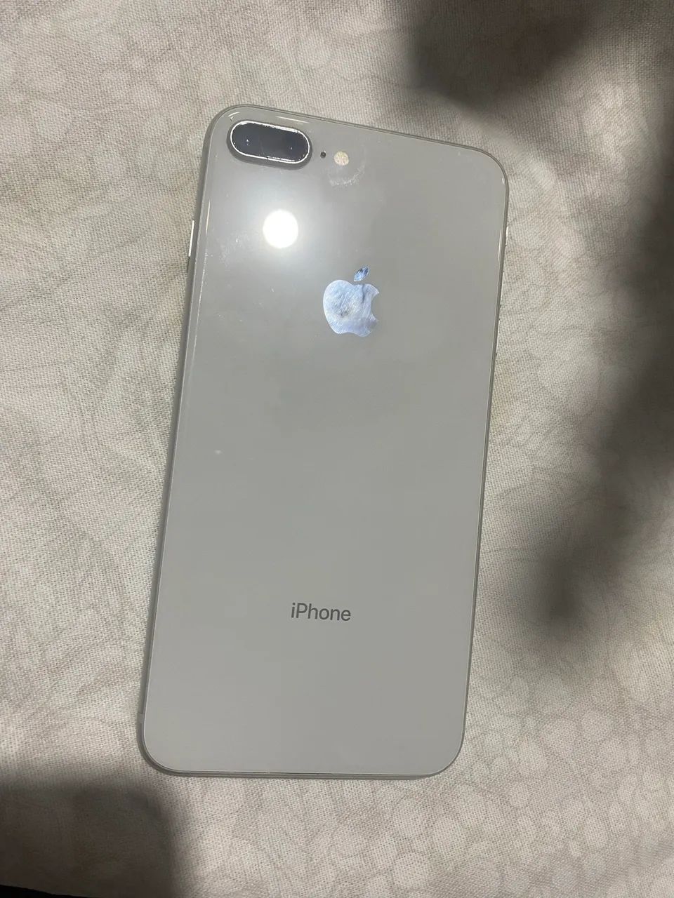 Vendo iPhone 8 Plus 64GB, funcionando normalmente - Foto 2