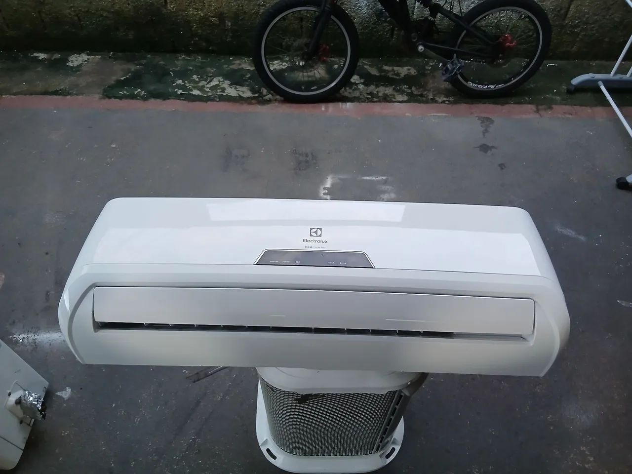 Vendo ar-condicionado 12 btus - Foto 2