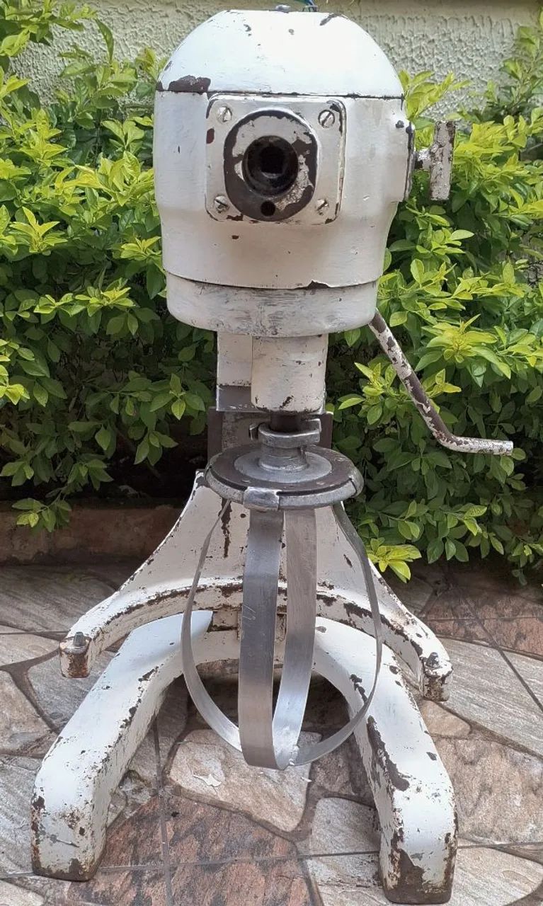 Batedeira Industrial HOBART A.200... CV 1/3  220V~  - Foto 4