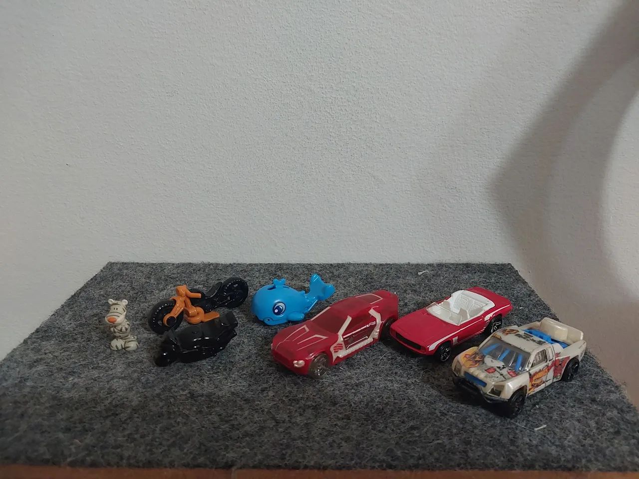 Brinquedos - Pokémon, McDonald's, Hotwheels COLEÇÃO  - Foto 2