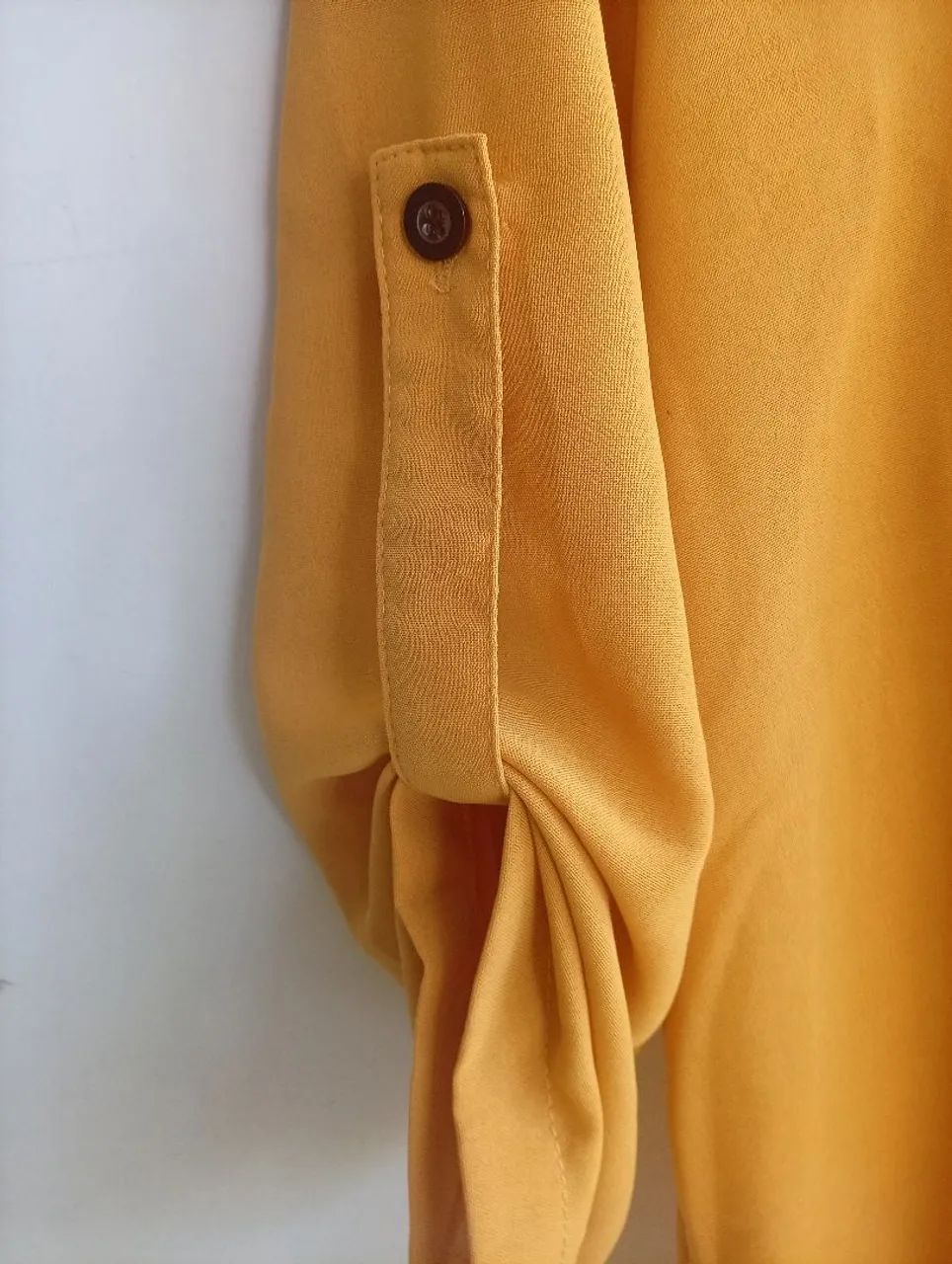 Camisa feminina AMARELA  - Foto 5