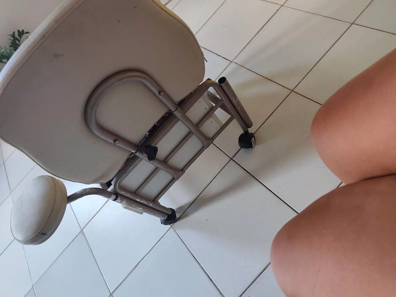 Carrinho de manicure  - Foto 4
