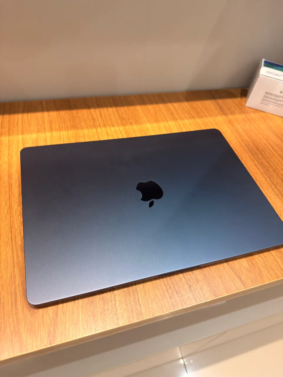 i*t様 MacBook Air 13インチ M4チップ 16GB 512GB Apple MacBook Air M4 Azul 15.3