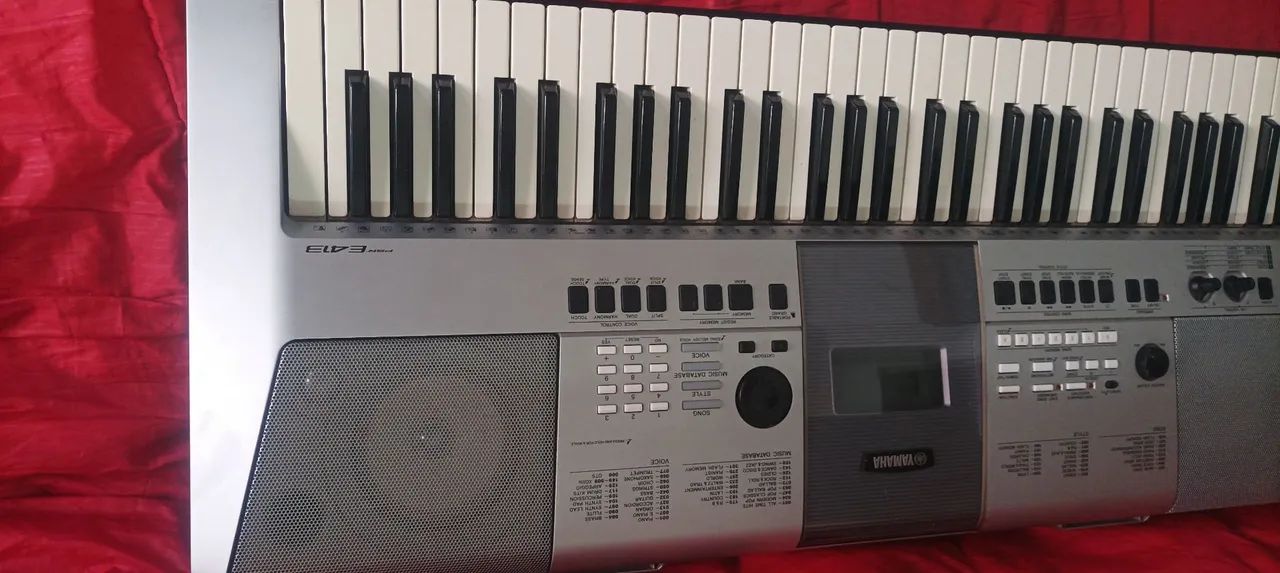 Teclado Yamaha pa E413 - Foto 2